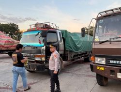 Polresta Barelang Amankan Dua unit kontainer muatan barang impor Balpres
